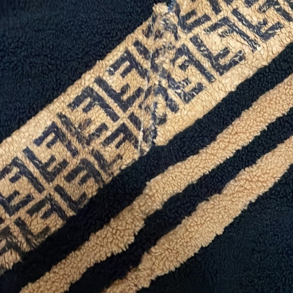 Fendi Black Sheepskin Jacket - Picture 3 of 11